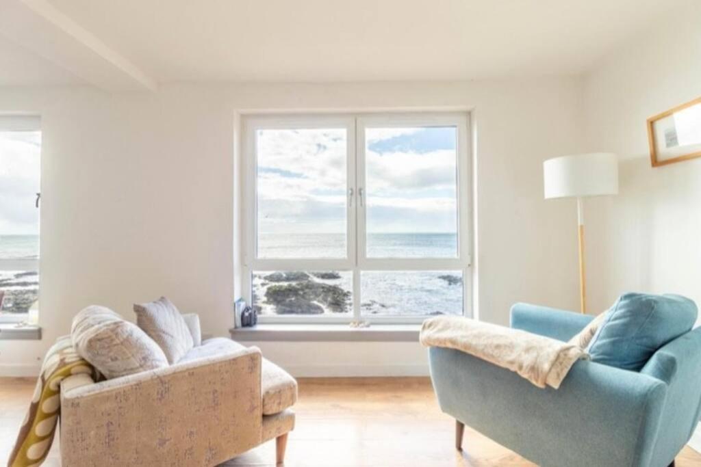 Apartment Haven-by-the-sea In
